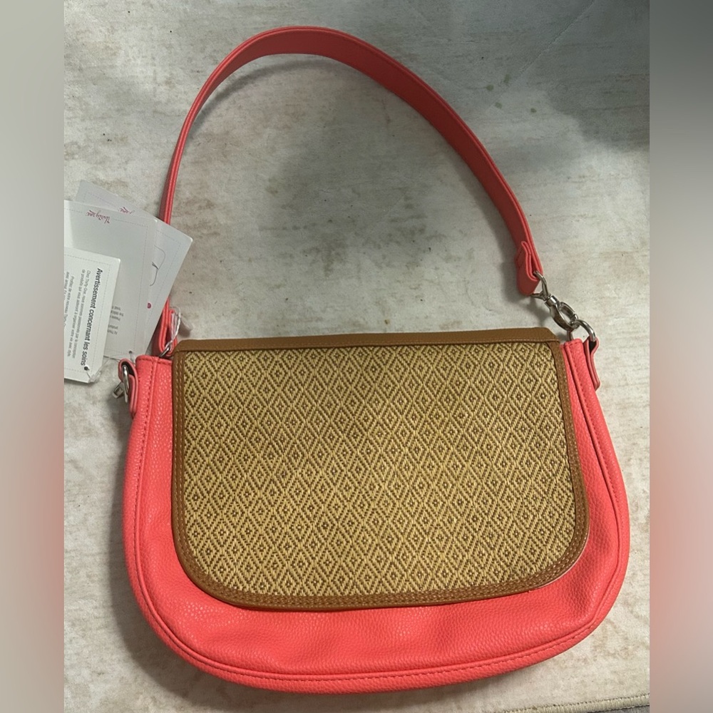 thirty-one Coral and Woven Tan Crossbody Shoulder Bag